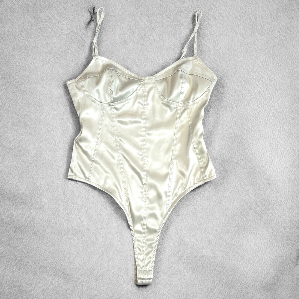 Womens Wireless Satin Corset Bodysuit Bustier Size Small Cream Ivory